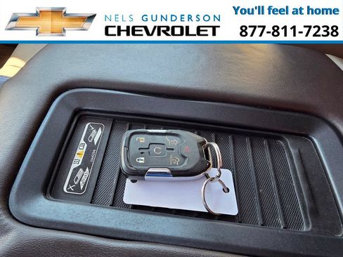 Used 2015 Chevrolet Suburban LTZ AWD/4WD image 34
