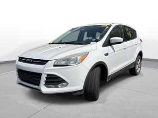 Used 2014 Ford Escape SE video 2