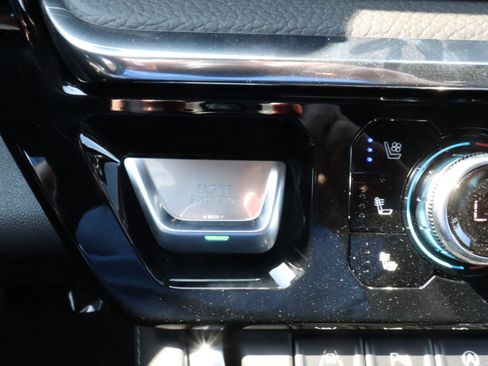 New 2025 GMC Sierra 1500 Denali w/ Technology Package image 21