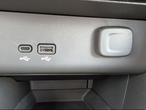New 2026 Buick Encore GX Sport Touring AWD/4WD image 26
