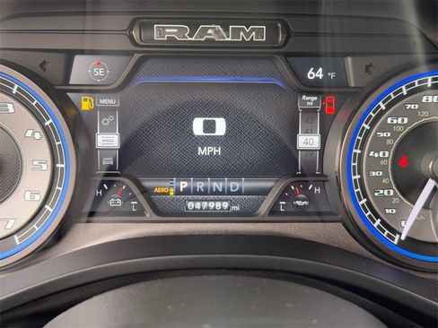 Used 2022 RAM 1500 Limited w/ Body Color Bumper Group image 27