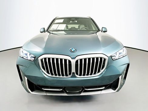 Used 2025 BMW X5 xDrive50e w/ Executive Package image 2