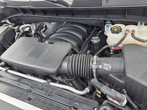 Used 2022 Chevrolet Silverado 1500 High Country w/ Z71 Off-Road Package AWD/4WD image 21
