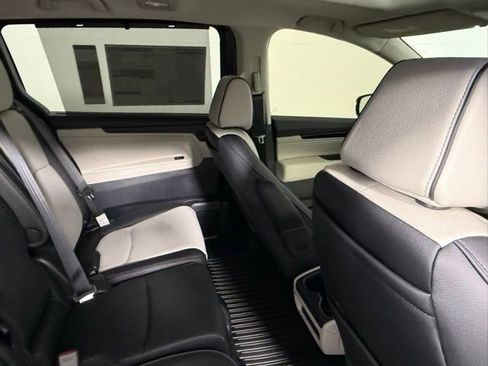 New 2026 Honda Odyssey Elite image 45