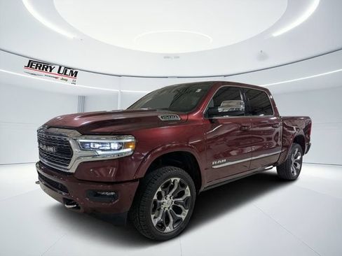 Used 2023 RAM 1500 Limited w/ Body Color Bumper Group AWD/4WD image 7