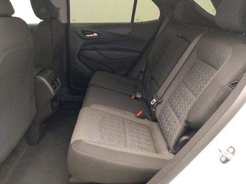 Used 2022 Chevrolet Equinox LT image 18