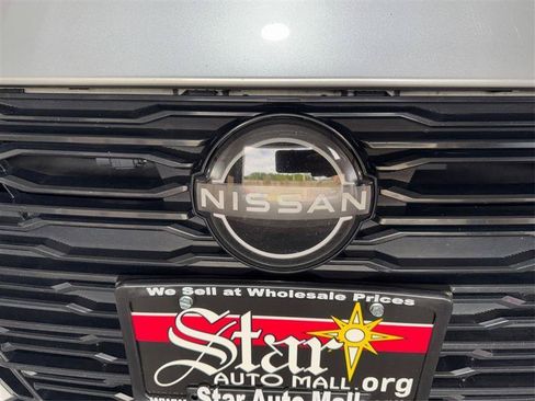 Used 2024 Nissan Altima 2.5 SV FWD image 23