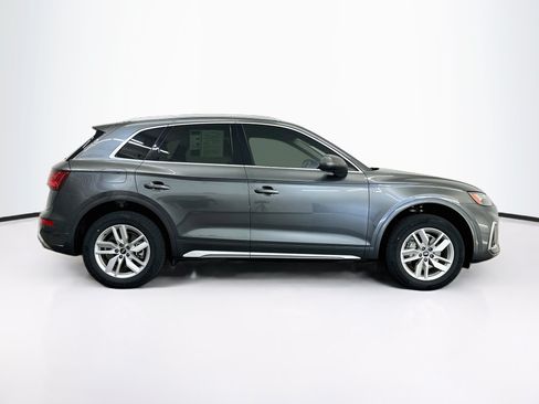 Used 2023 Audi Q5 2.0T Premium w/ Convenience Package AWD/4WD image 10