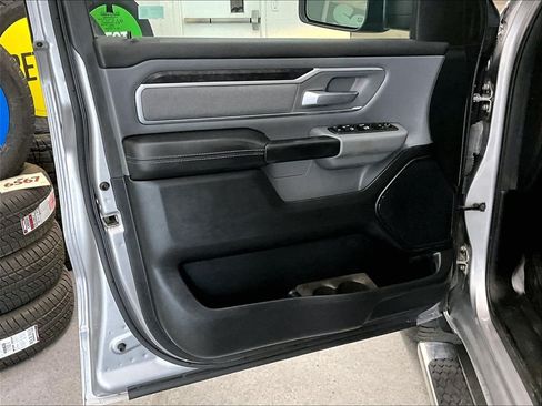 Used 2021 RAM 1500 Big Horn AWD/4WD image 9