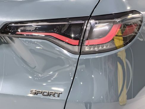 Used 2024 Honda HR-V Sport image 29