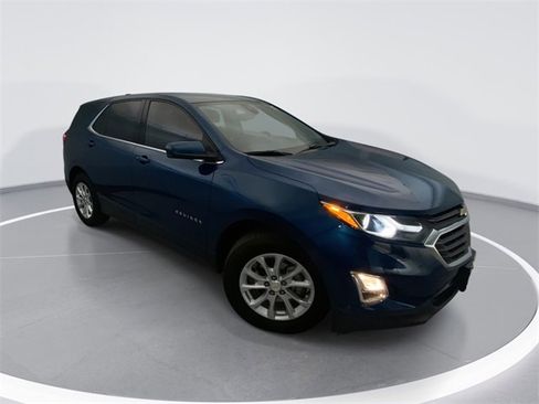 Used 2020 Chevrolet Equinox LT image 1