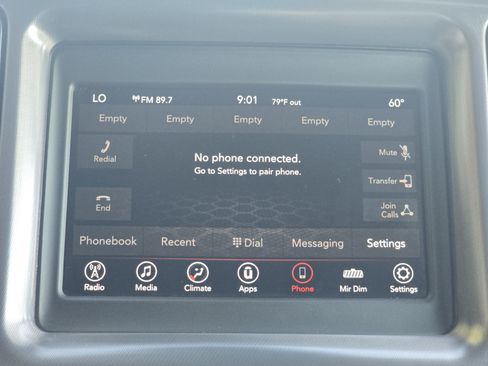Used 2019 Dodge Challenger SXT RWD image 9
