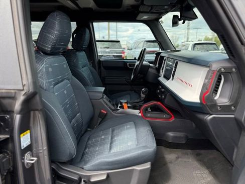 Used 2025 Ford Bronco Heritage Edition AWD/4WD image 15