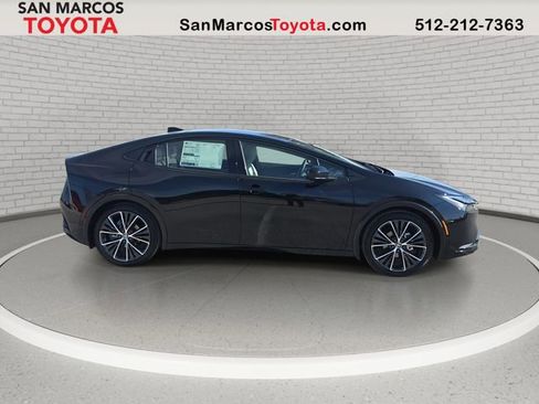 New 2026 Toyota Prius XLE image 4