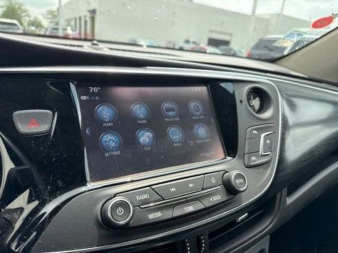 Used 2020 Buick Envision Premium w/ LPO, Active Package AWD/4WD image 17