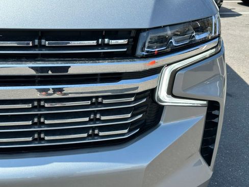Used 2023 Chevrolet Tahoe Premier w/ Premium Package 2 RWD image 13
