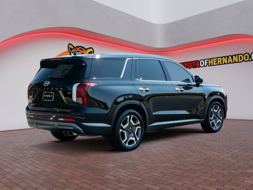 Used 2024 Hyundai Palisade SEL w/ Premium Package AWD/4WD image 6