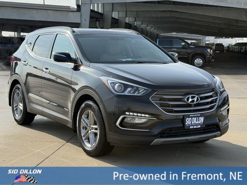 Used 2018 Hyundai Santa Fe Sport w/ 2.4L Tech Package 04 image 2