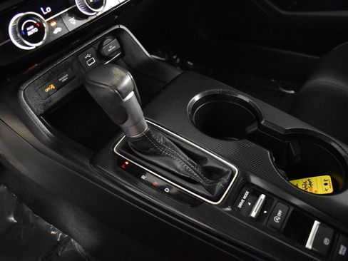 Certified 2024 Honda Civic Sport image 31