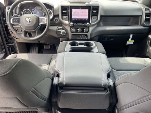 New 2026 RAM 1500 Laramie AWD/4WD image 27