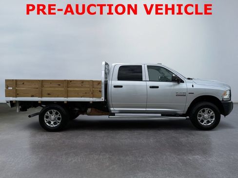 Used 2016 RAM 3500 Tradesman AWD/4WD image 2