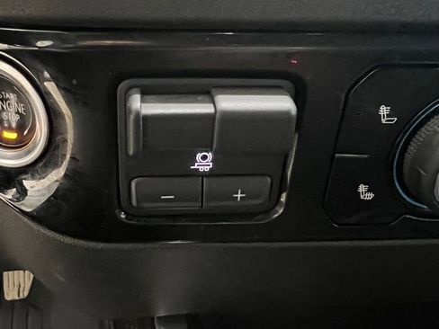 Used 2023 Chevrolet Silverado 1500 RST image 11