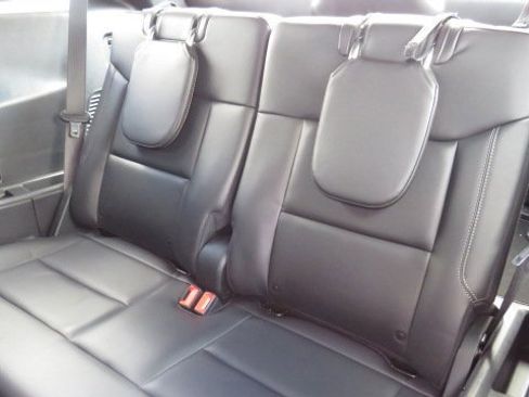 Certified 2022 Ford Explorer XLT w/ Equipment Group 202A image 16