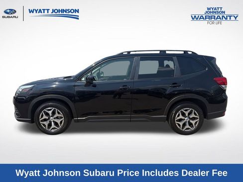 Used 2024 Subaru Forester Premium AWD/4WD image 4