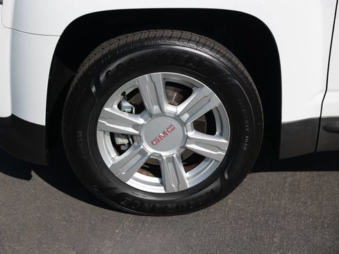Used 2015 GMC Terrain SLE w/ Convenience Package FWD image 11