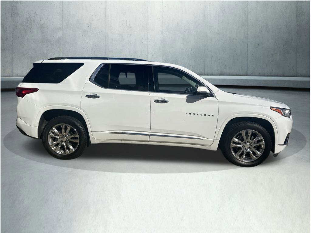 Used 2019 Chevrolet Traverse High Country w/ LPO, Floor Liner Package AWD/4WD image 8