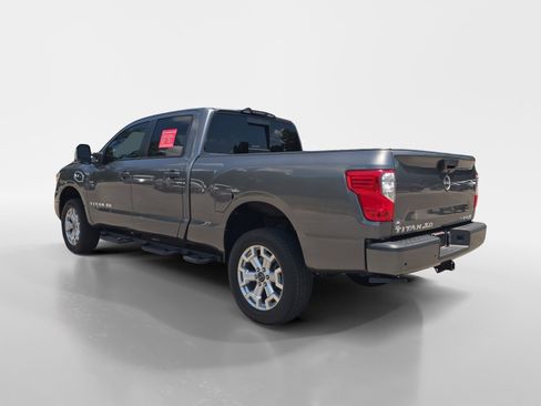 Certified 2024 Nissan Titan SV w/ SV Convenience Package AWD/4WD image 3
