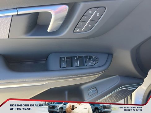 New 2025 Buick Enclave Sport Touring w/ Super Cruise Package image 16