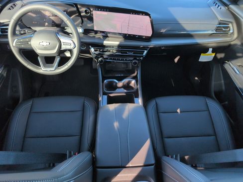 New 2026 Chevrolet Traverse LT w/ Sun and Wheel Package image 30