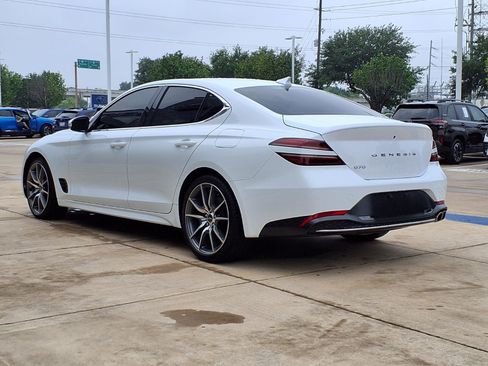 Used 2023 Genesis G70 2.0T RWD image 3