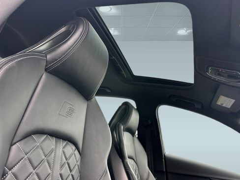 Used 2023 Audi S4 Premium Plus image 15