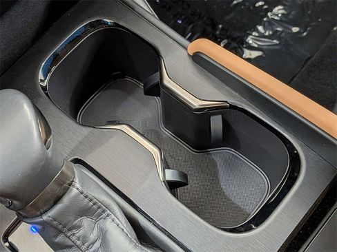 Certified 2024 Lexus ES 300h w/ Premium Package image 29