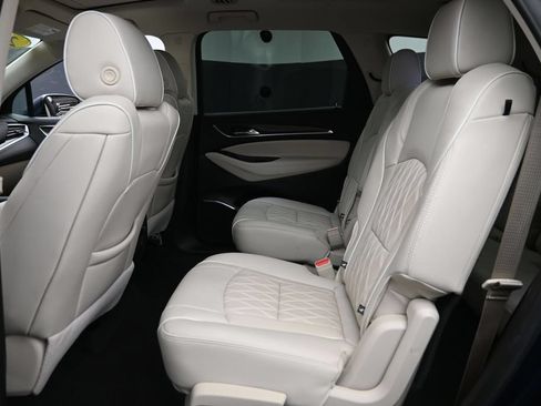 Used 2024 Buick Enclave Avenir w/ Avenir Technology Package AWD/4WD image 14