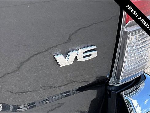 Used 2020 Toyota Tacoma TRD Off-Road AWD/4WD image 25