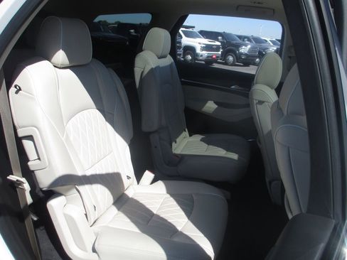 Used 2024 Buick Enclave Avenir FWD image 26