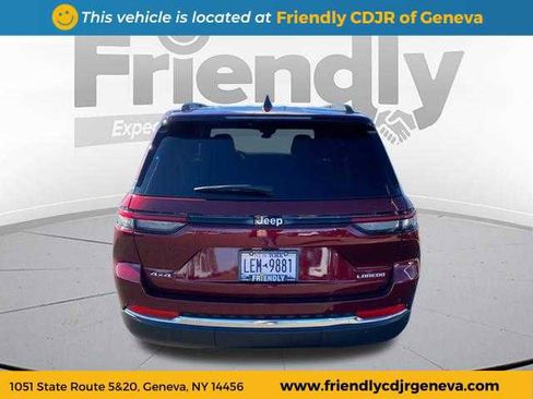 Used 2025 Jeep Grand Cherokee Laredo X w/ Luxury Tech Group I image 6