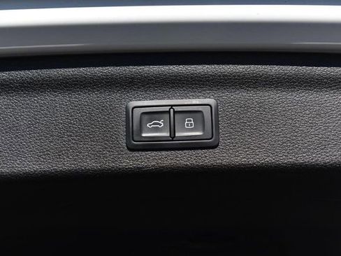 Used 2022 Audi Q3 2.0T Premium Plus w/ Premium Plus Package image 26