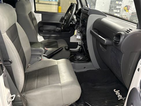 Used 2010 Jeep Wrangler Sport image 11