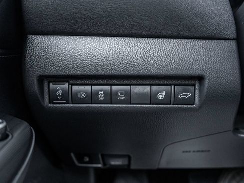 Certified 2024 Toyota Venza Limited AWD/4WD image 22