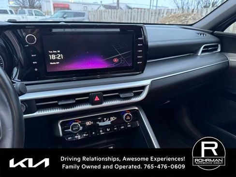 Used 2023 Kia K5 GT-Line image 12
