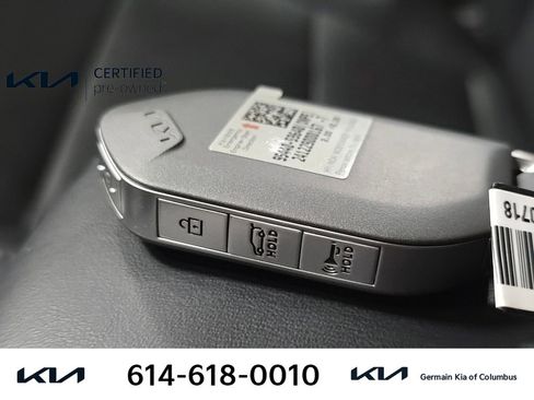 Used 2025 Kia Telluride S image 34