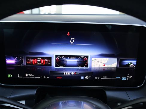 Certified 2023 Mercedes-Benz GLC 300 image 23