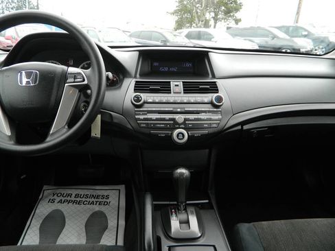 Used 2009 Honda Accord LX-P image 16