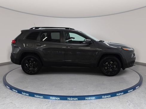 Used 2016 Jeep Cherokee High Altitude AWD/4WD image 5