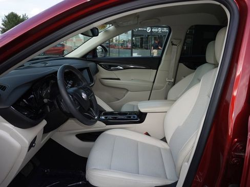 Used 2022 Buick Envision Preferred FWD image 23