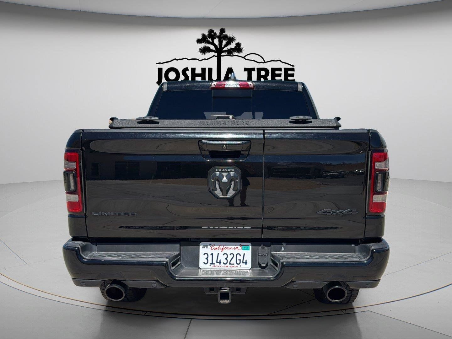Used 2020 RAM 1500 Limited w/ Black Appearance Package AWD/4WD image 6